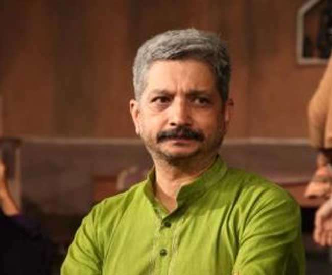 योगेश सोमण यांची मुस्कटदाबी कितपत योग्य?