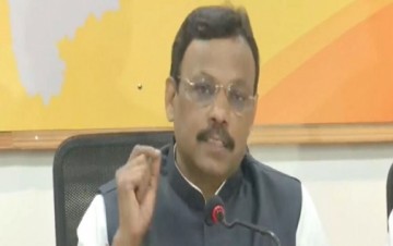 विनोद तावडे यांना केंद्रीय नेतृत्व करण्याची संधी