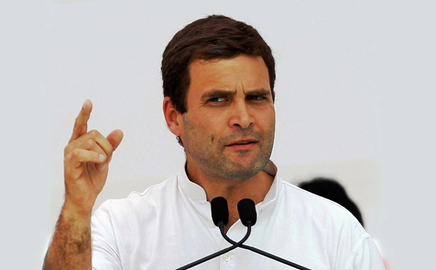 अल्पसंख्यकांच्या धार्मिक शिक्षणावर आक्षेप का  नाही ?