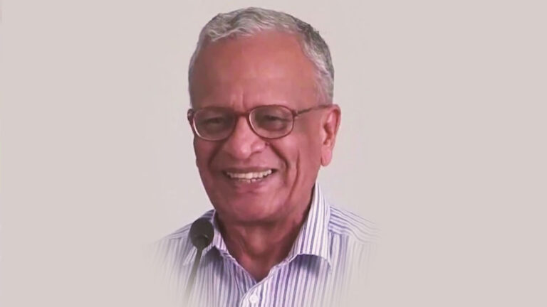डॉ. माधवराव चितळे.